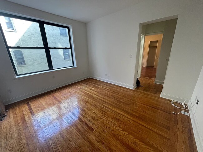 Building Photo - 31-14 35th St