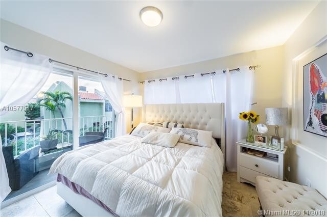 Foto del edificio - 1950 Brickell Ave