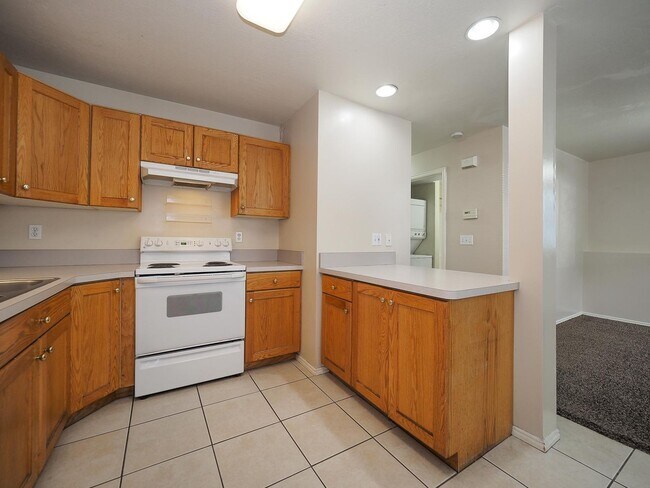 Foto del edificio - 1445 S Monroe Blvd