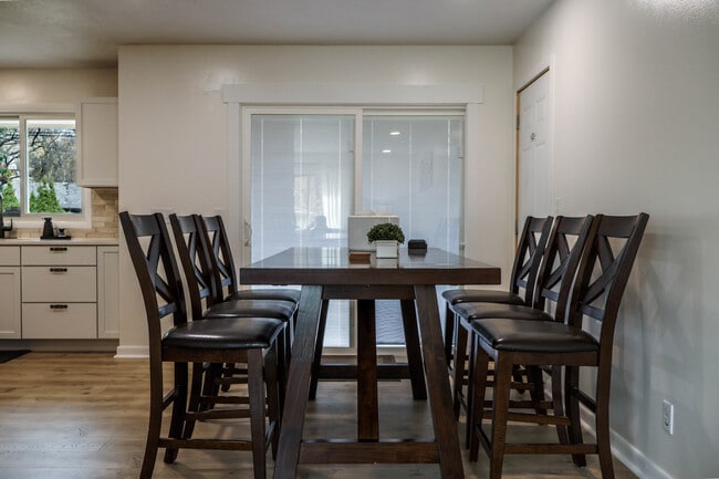 Foto del edificio - 1929 Summer St