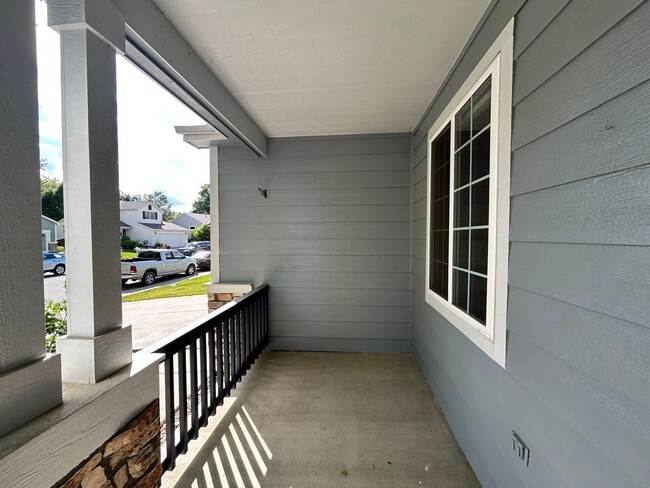 Building Photo - Lovely Ranch-style Home in SW Longmont
