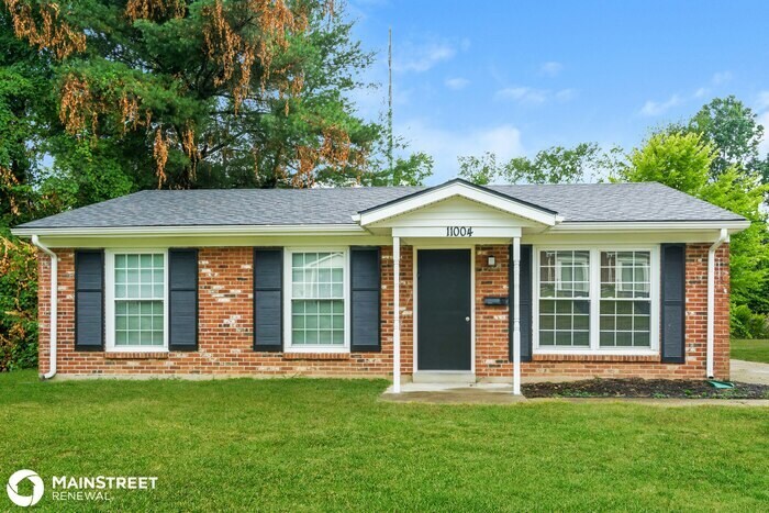 Primary Photo - 11004 THUNDER DR, LOUISVILLE, KY 40272