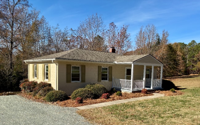 Foto del edificio - 4021 Valley Springs Rd