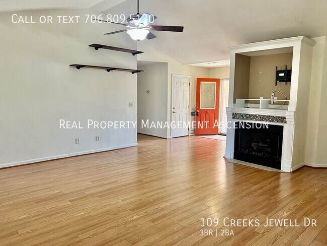 Foto del edificio - Quiet 3 bed / 2 bath in the Graysville / R...