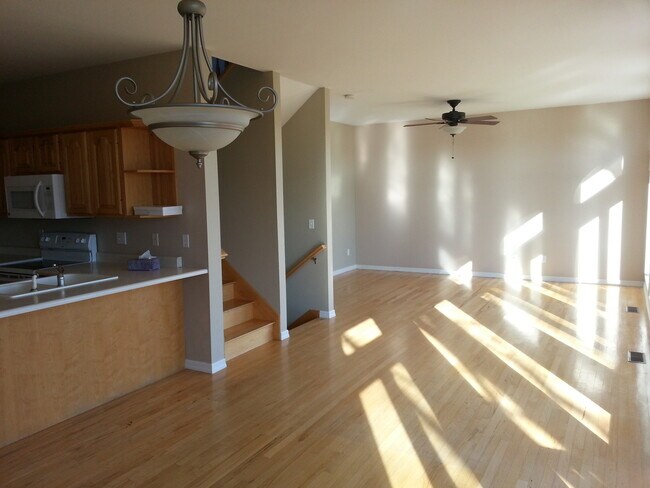 Foto del edificio - AVAILABLE AUGUST 2024!!!  Incredible 3 bed...