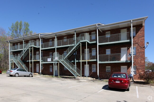 Foto del edificio - The Haven at Triad Park