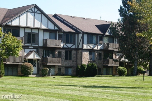 Building Photo - 9070 N Saginaw Rd