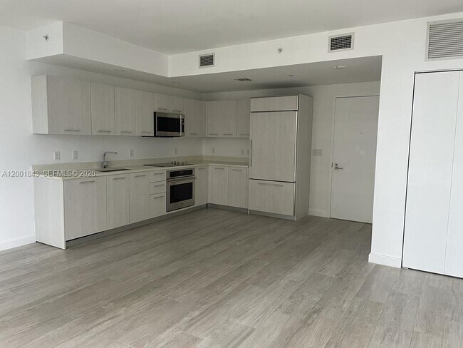 Foto del edificio - 55 SW 9th St
