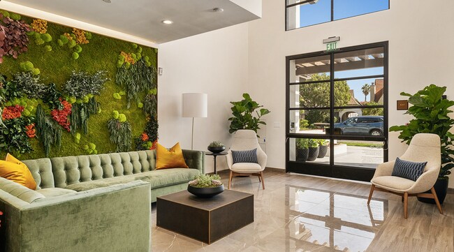 Foto del edificio - 1339 S Orange Grove Ave