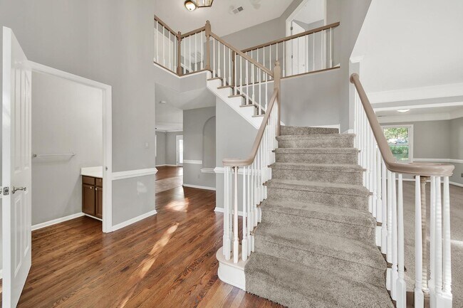 Foto del edificio - Charming home in South Charlotte