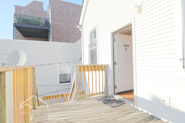 Building Photo - 2638 N Halsted St