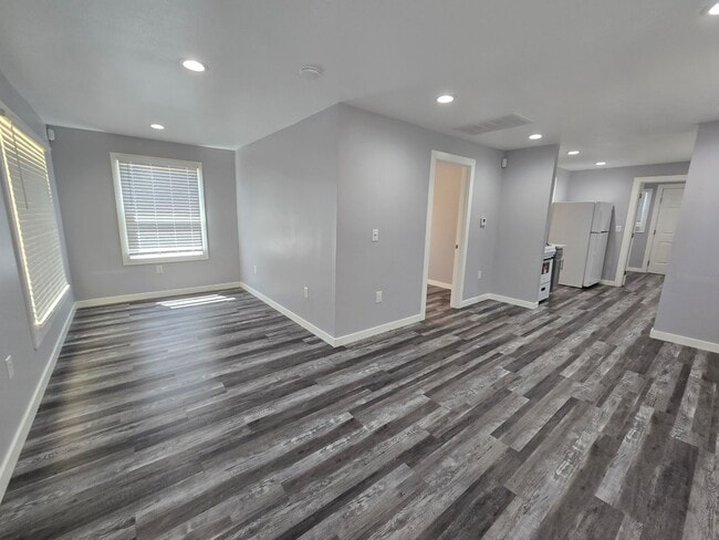 Photo - 2 bed 1 bath House in Merced