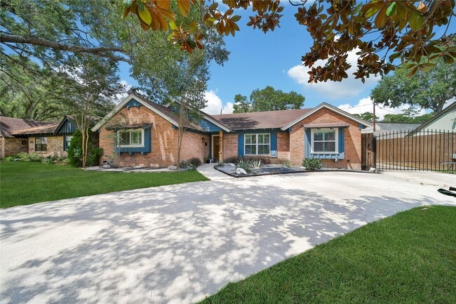 Building Photo - 5027 Twin Candle Dr