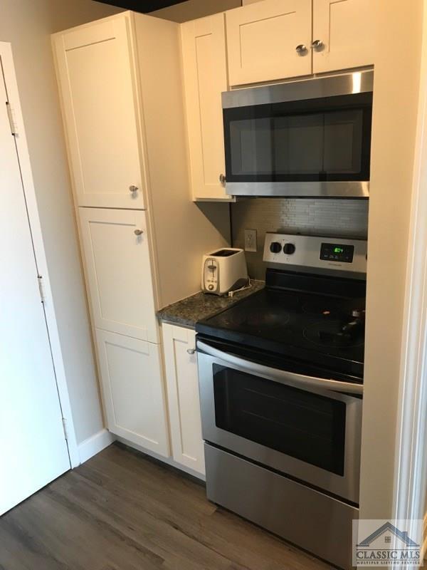 Foto del edificio - 131 E Broad St