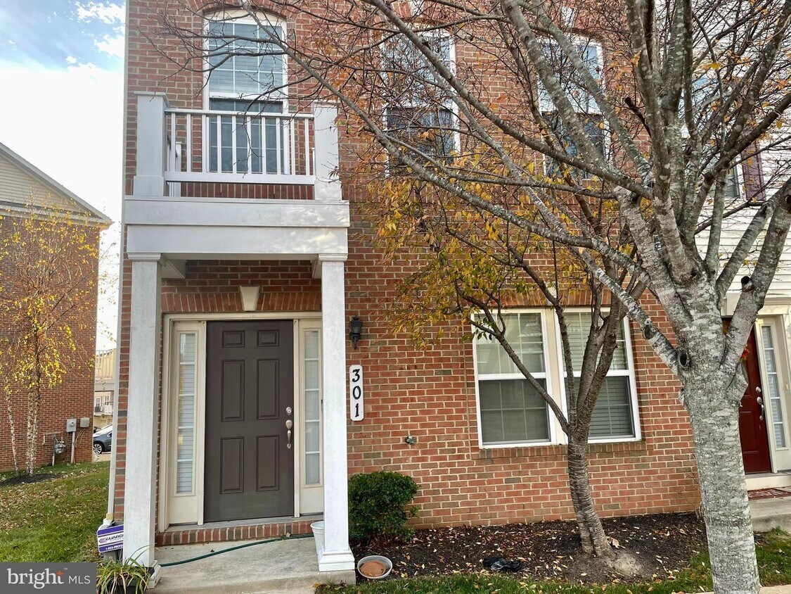 301 Paladium Ct, Owings Mills, MD 21117 Townhome Rentals in Owings