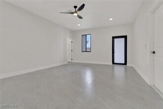 Building Photo - 4501 15th St SW