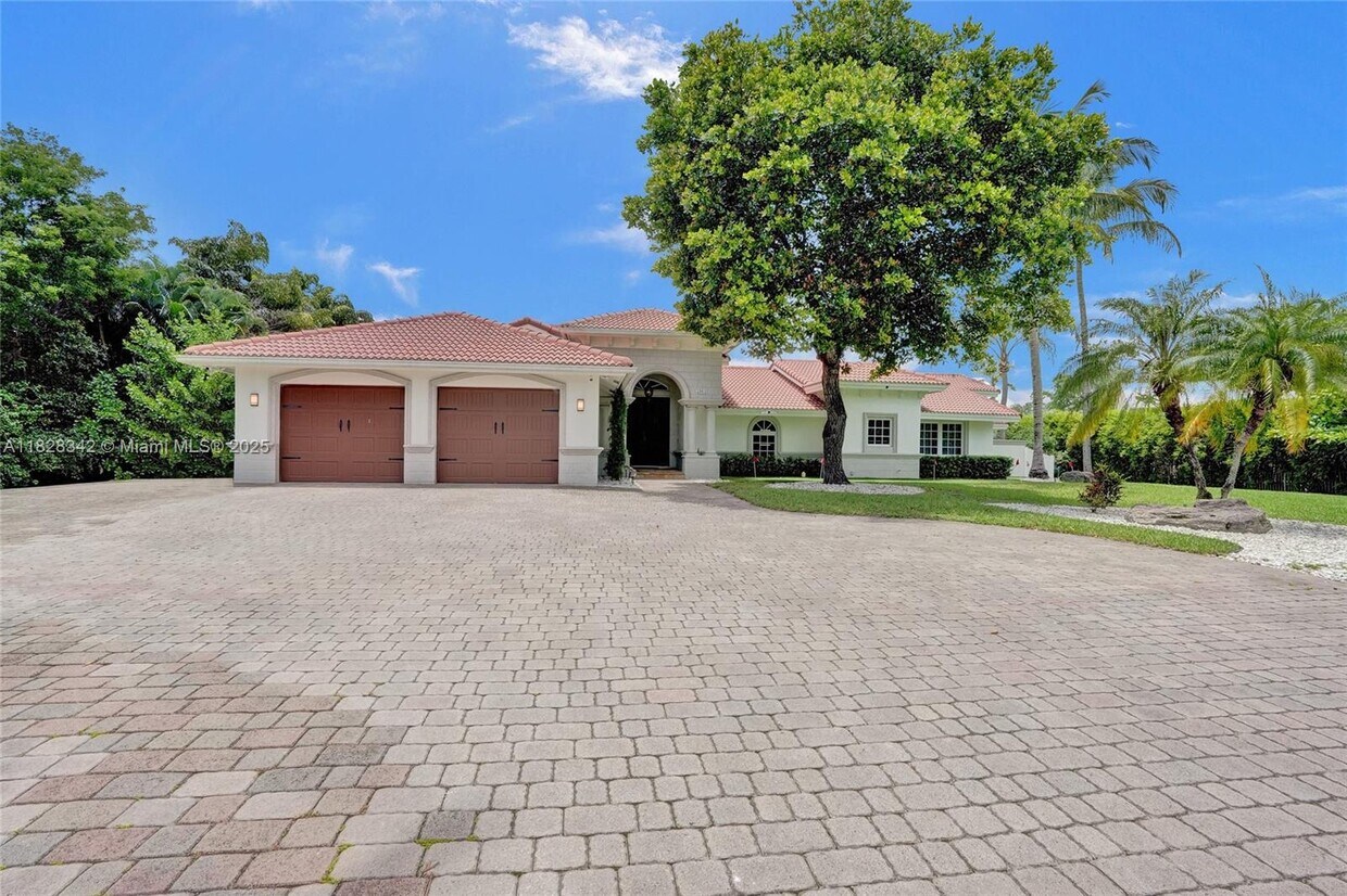 Foto principal - 5963 NW 75th Way