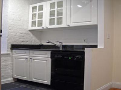 Foto del edificio - 340 E 18th St