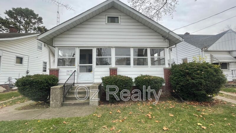 Foto principal - 3644 Leybourn Ave