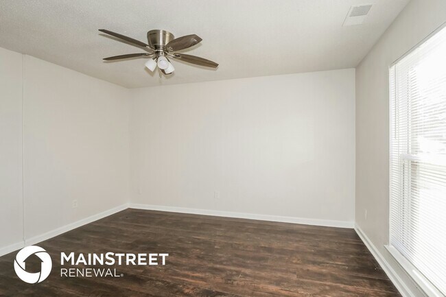 Foto del edificio - 3824 Windermere Rd