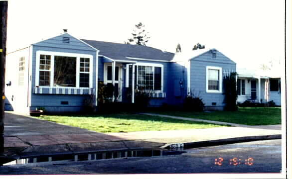 Building Photo - 507 Alderbrook Dr