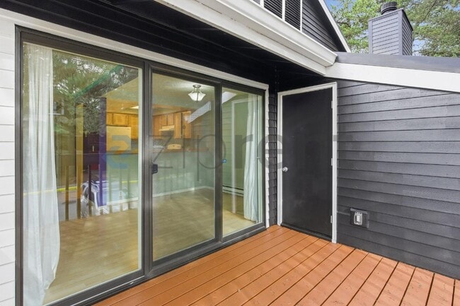 Building Photo - 14511 SW Grayling Ln