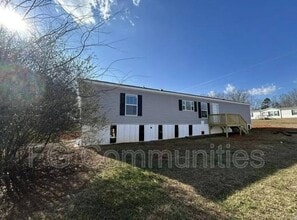 Building Photo - 105 Paynes Dairy Rd