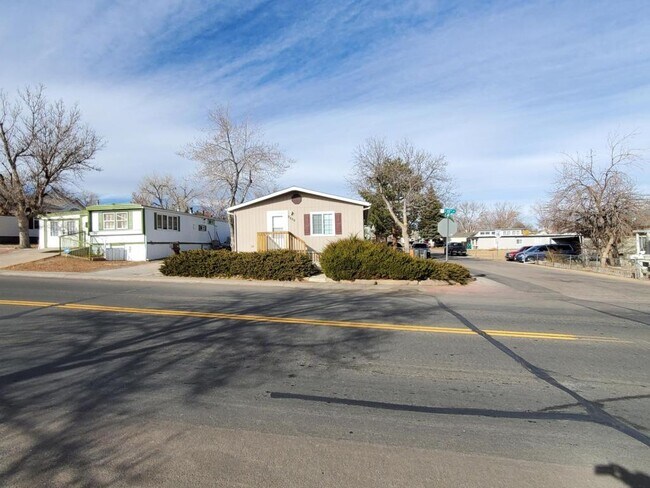 Foto del edificio - 2205 W 90th Ave