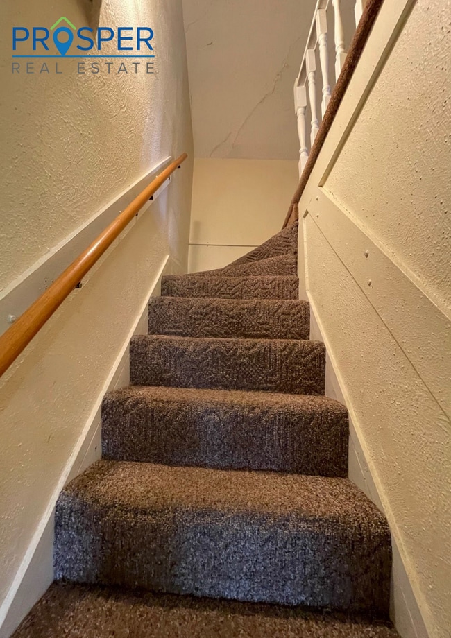 Building Photo - 315 9th Ave