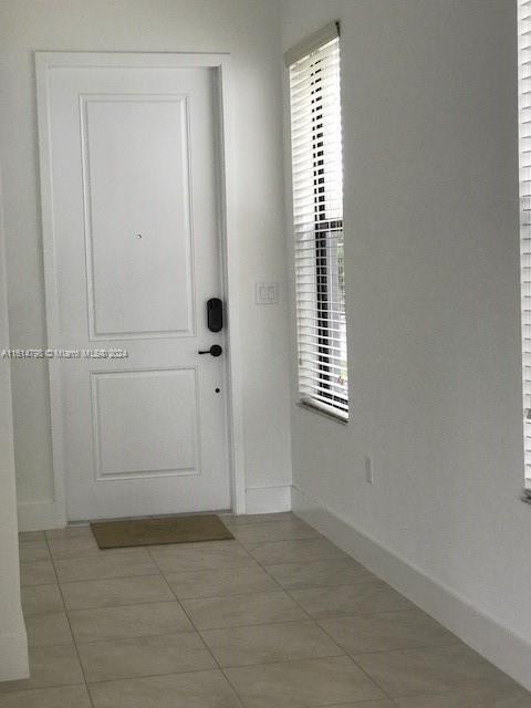 Foto del edificio - 3593 W 97th St