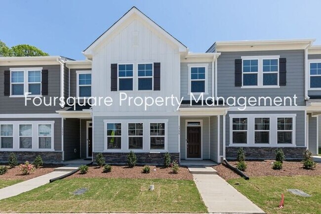 Townhome | Bonus Loft Space | Internet Inc... - Townhome | Bonus Loft Space | Internet Inc...
