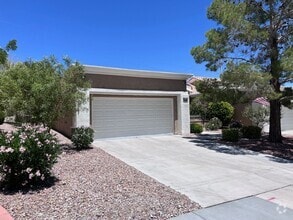 Building Photo - 9828 Villa Ridge Dr