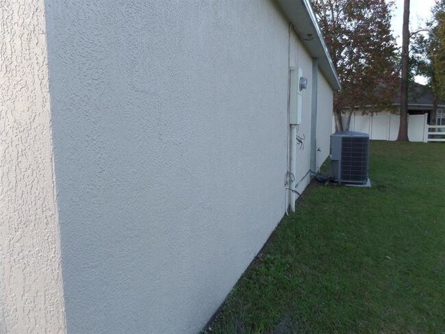 Building Photo - 932 Salerno Ct