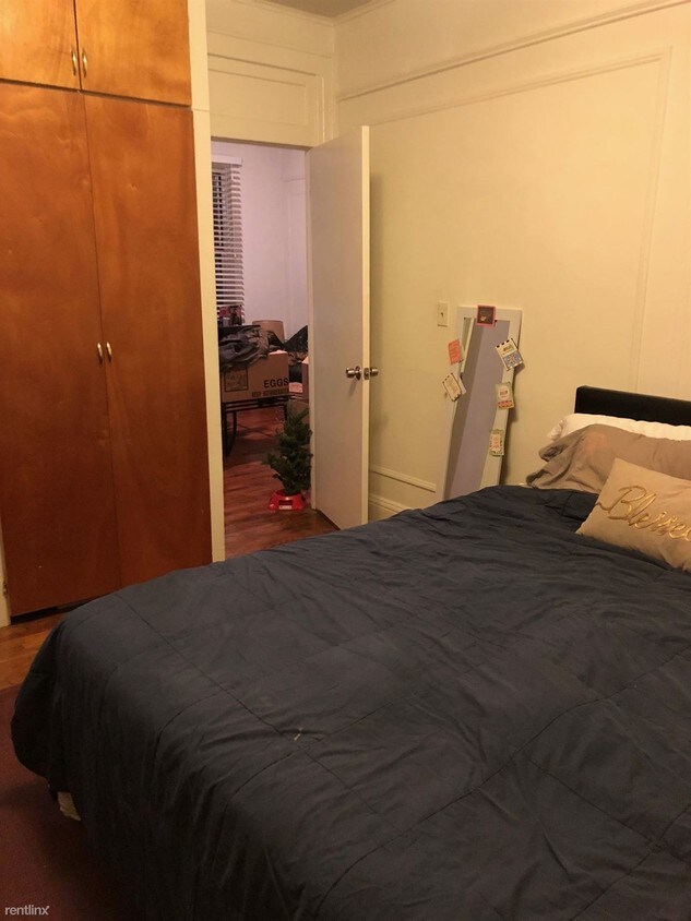 Foto principal - 3060 33rd St