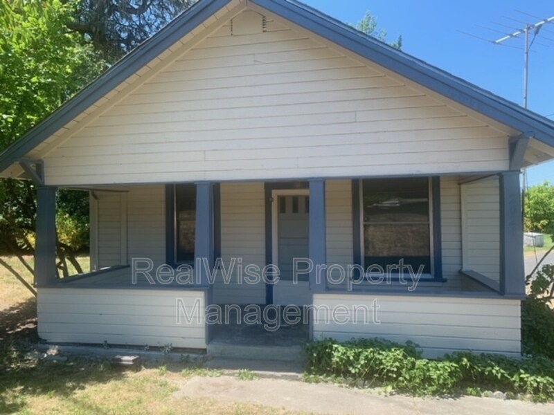 2024 Williams Hwy, Grants Pass, OR 97527 House Rental in Grants Pass, OR