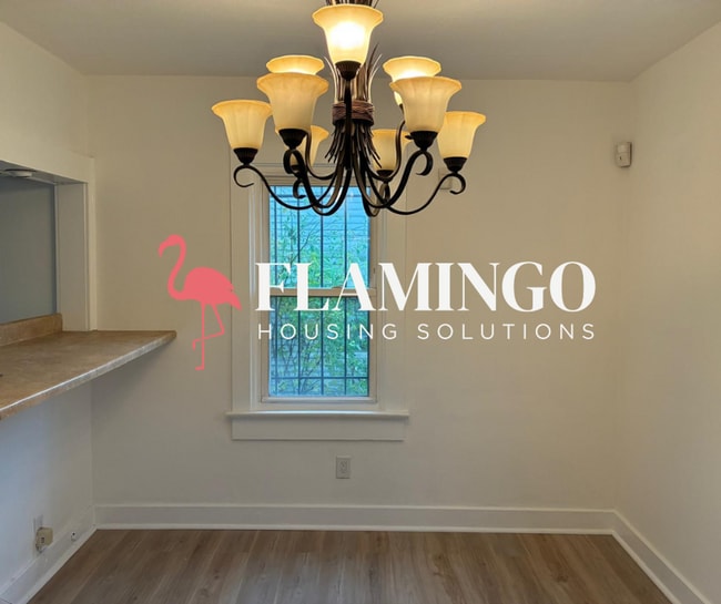 Foto del edificio - 1440 Tampa Ave