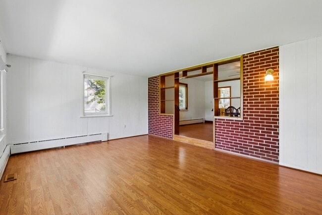 Foto del edificio - 795 Annapolis Rd