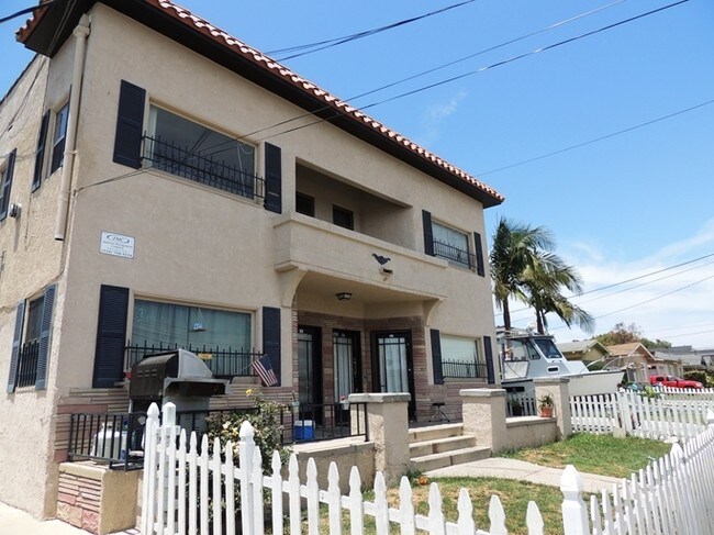 Foto del edificio - 2721 S Denison Ave