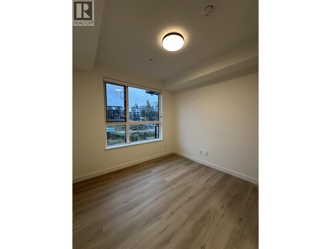 Building Photo - 623 Kemsley Ave