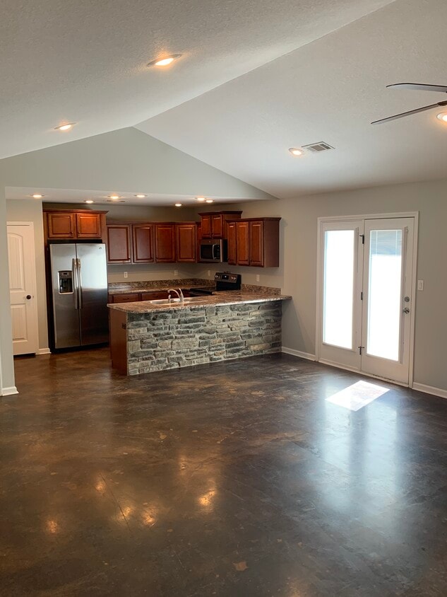 445 Wildwood Pt, Jonesboro, AR 72405 House Rental in Jonesboro, AR