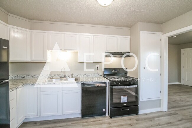 Foto del edificio - 3010 N Fonshill Ave