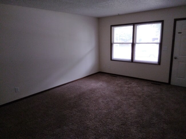 Building Photo - 2308 Prairie View East