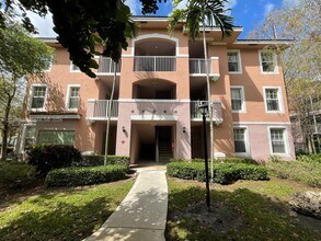 Building Photo - 6674 W Sample Rd