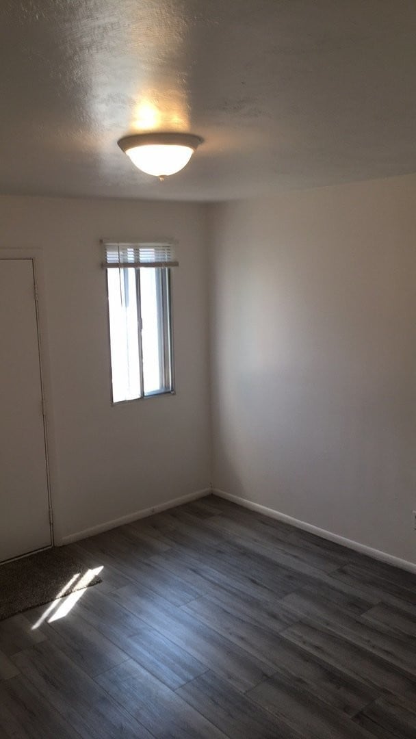 Building Photo - 1851 Westview Cir