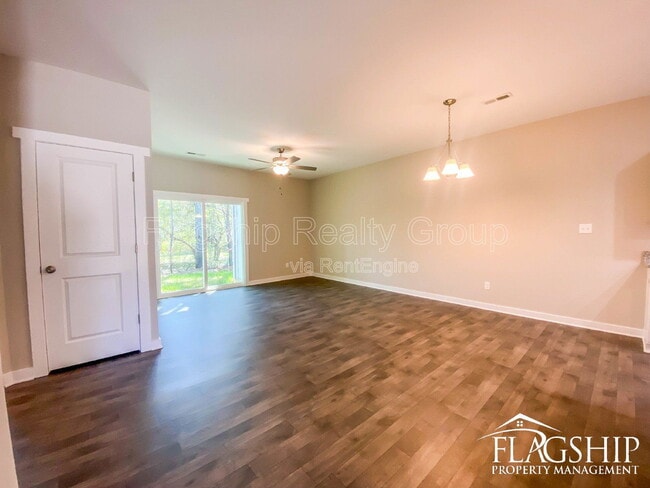 Building Photo - 1503 S Taylor St