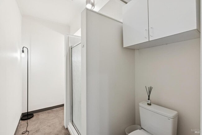 Building Photo - 21 Tamalpais Ave