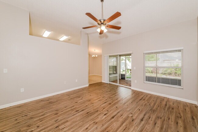 Foto del edificio - 605 45th St E