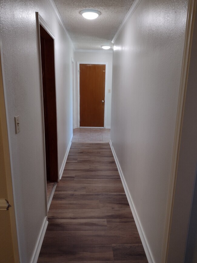 Foto del edificio - 502 N Kenwood Rd