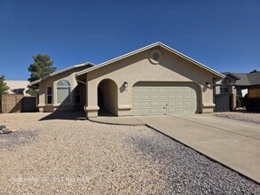 Building Photo - 3757 Lass Ave