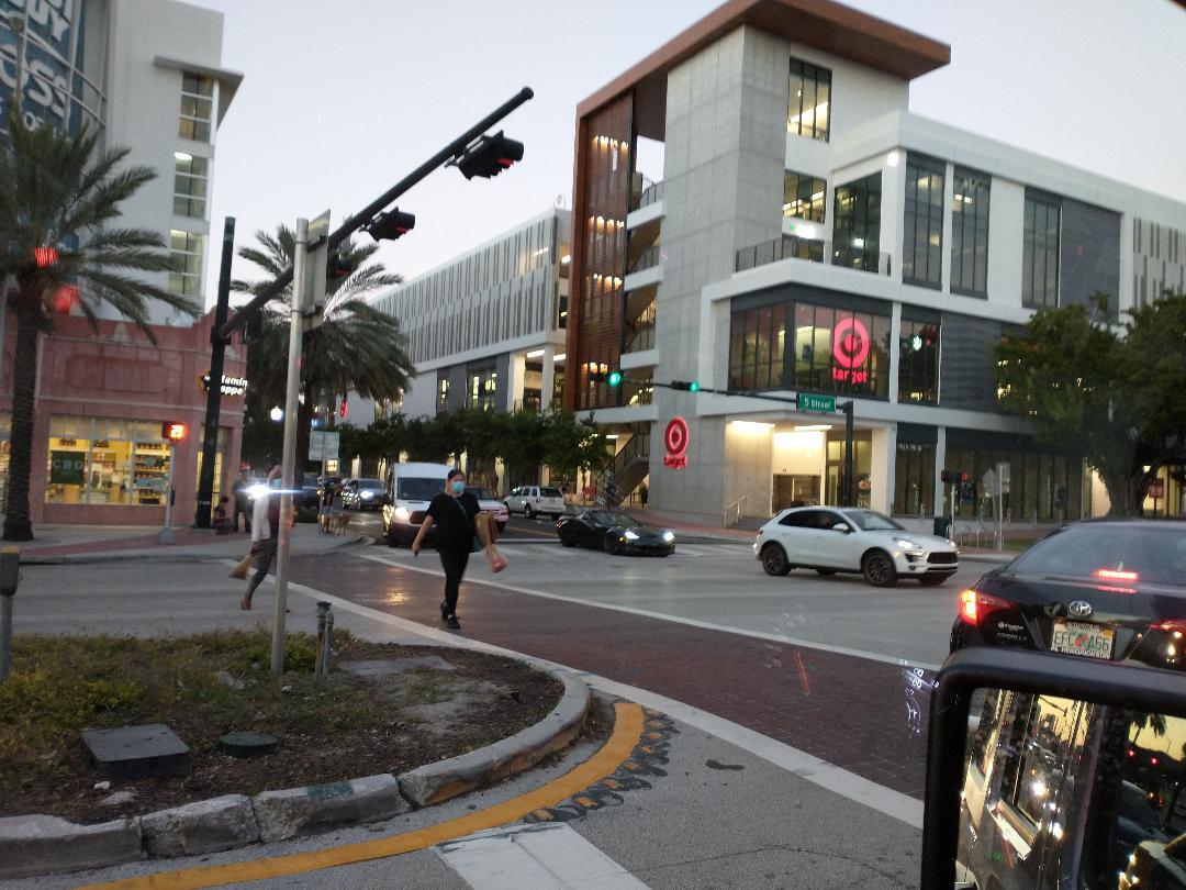 Next Door Shopping Publix Target Bestbuy - The Bellmore
